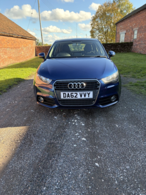 2012 Audi A1 1.6 Tdi Sport in Blue — image 2