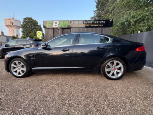 2008 Jaguar Xf 2.7d V6 Luxury Auto Euro 4 4dr in Black — image 6