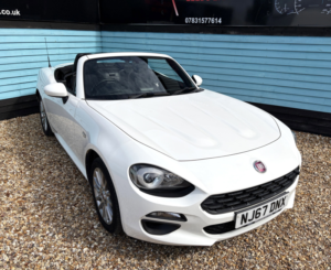 2017 Fiat 124 Spider 1.4 Multiair Classica Convertible 2dr Petrol Euro 6 (140 Ps) in White — image 4