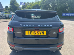 2016 Land Rover Range Rover Evoque 2.0 Td4 Se Tech in Black — image 5