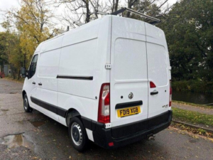 2019 Vauxhall Movano 2.3 Cdti 3300 Fwd L2 H2 Euro 6 5dr in White — image 6