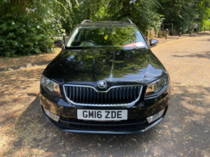 2016 Skoda Octavia 1.4 Tsi Se Euro 6 (s/s) 5dr in Black — image 2