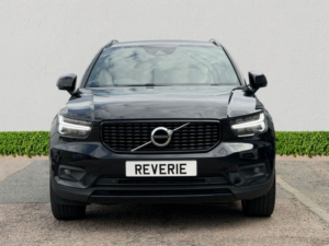 2018 Volvo Xc40 2.0 T5 R-Design SUV 5dr Petrol Auto AWD Euro 6 (s/s) (247 Ps) in Black — image 2