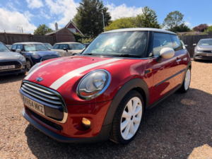 2014 MINI Hatch 1.5 Cooper Euro 6 (s/s) 3dr in Red — image 5
