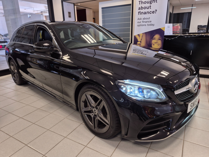 2019 Mercedes-Benz C Class 2.0 C220d Amg Line (premium) Estate 5dr Diesel G-Tronic+ Euro 6 (s/s) (194 Ps) in Black — image 1