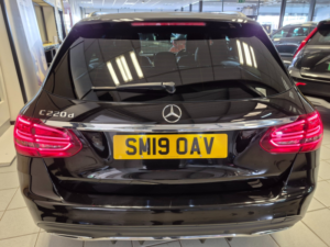 2019 Mercedes-Benz C Class 2.0 C220d Amg Line (premium) Estate 5dr Diesel G-Tronic+ Euro 6 (s/s) (194 Ps) in Black — image 6