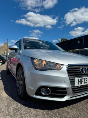 2013 Audi A1 1.4 Tfsi Sport Sportback S Tronic Euro 5 (s/s) 5dr in Silver — image 4