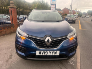 2019 Renault Kadjar 1.3 Tce Iconic Euro 6 (s/s) 5dr in Blue — image 5