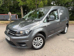 2016 Volkswagen Caddy 2.0 Tdi C20 Bluemotion Tech Highline Swb Euro 6 (s/s) 5dr in Grey — image 3