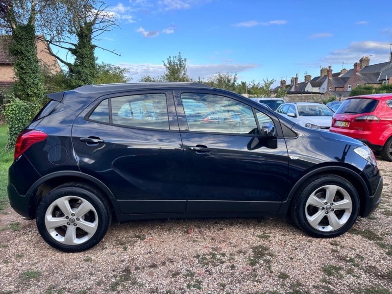 2014 Vauxhall Mokka 1.6 Exclusiv in Black — image 1