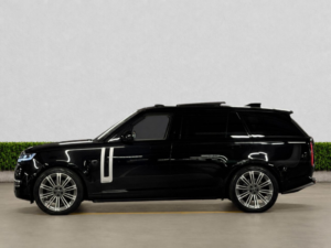 2023 Land Rover Range Rover 4.4 P530 V8 Autobiography SUV 5dr Petrol Auto 4WD Euro 6 (s/s) (lwb) (530 Ps) in Black — image 4