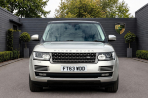 2014 Land Rover Range Rover 3.0 Td V6 Vogue Auto 4WD Euro 5 (s/s) 5dr in Gold — image 3