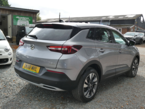 2018 Vauxhall Grandland X 1.2 Turbo Sport Nav SUV 5dr Petrol Manual Euro 6 (s/s) (130 Ps) in Grey — image 3