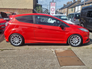 2016 Ford Fiesta 1.6t Ecoboost St-3 Hatchback 3dr Petrol Manual Euro 6 (182 Ps) in Orange — image 3