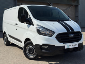 2019 Ford Transit Custom 2.0 300 Ecoblue L1 H1 Euro 6 5dr in White — image 5