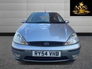 2005 Ford Focus 1.6 I 16v Zetec in Silver — image 2