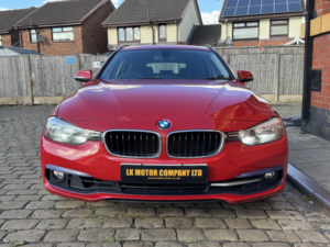2016 BMW 3 Series 2.0 320i Sport Touring in Red — image 5