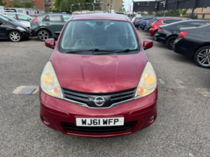 2011 Nissan Note 1.6 16v N-Tec Auto Euro 5 5dr in Red — image 4