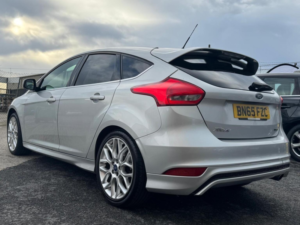 2015 Ford Focus 1.5t Ecoboost Zetec S Euro 6 (s/s) 5dr in Silver — image 4