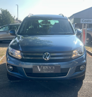2015 Volkswagen Tiguan 2.0 Tdi Bluemotion Tech Match 4motion in Blue — image 2