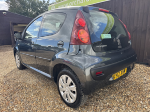 2012 Peugeot 107 1.0 12v Active in Grey — image 4
