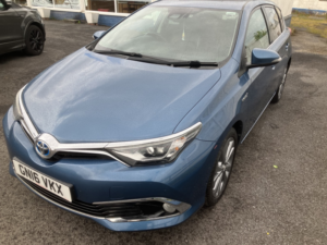 2016 Toyota Auris 1.8 Vvt-H Excel in Blue — image 6