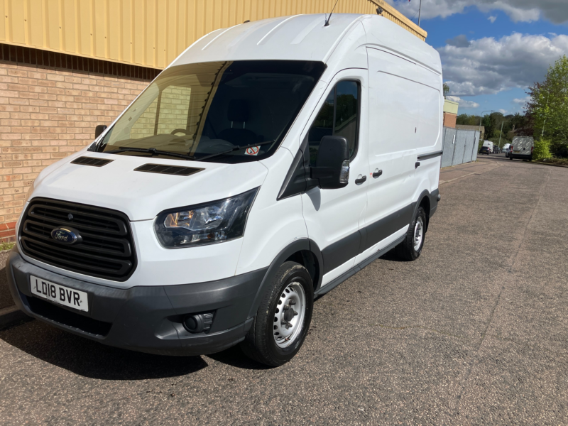 2018 Ford Transit 2.0 350 Ecoblue Panel Van 5dr Diesel Manual Fwd L2 H3 Euro 6 (130 Ps) in White — image 1