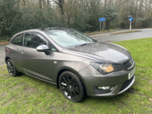 2015 SEAT Ibiza 1.2 Tsi Fr in Grey — image 2