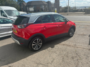 2018 Vauxhall Crossland X 1.2 Elite SUV 5dr Petrol Manual Euro 6 (83 Ps) in Red — image 3