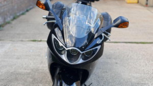 2010 Triumph Sprint St 1050 in Black — image 5