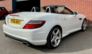 2015 Mercedes-Benz Slk 2.1 Slk250d Amg Sport in White — image 4