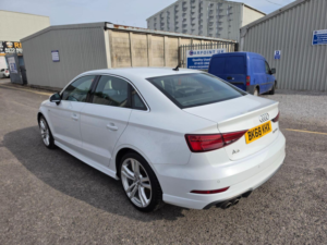 2018 Audi A3 1.5 Tfsi Cod 35 S Line Euro 6 (s/s) 4dr in White — image 4