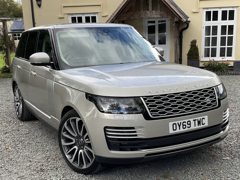 2019 Land Rover Range Rover 4.4 Sd V8 Autobiography in Silver — image 1