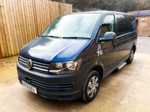 2019 Volkswagen Transporter 4 SEAT Auto Wheelchair Accessible Disabled Access Vehicle Wav in Blue — image 3