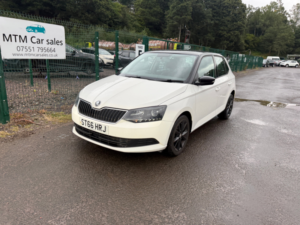 2016 Skoda Fabia 1.2 Tsi Colour Edition Hatchback 5dr Petrol Manual Euro 6 (s/s) (90 Ps) in White — image 2