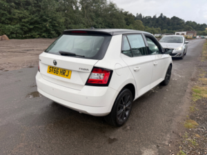 2016 Skoda Fabia 1.2 Tsi Colour Edition Hatchback 5dr Petrol Manual Euro 6 (s/s) (90 Ps) in White — image 6