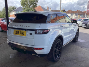 2016 Land Rover Range Rover Evoque 2.0 Si4 Hse Dynamic Auto 4WD Euro 6 (s/s) 5dr in White — image 4