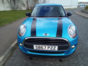 2018 MINI Hatch One 1.5 5-Door Hatch in Blue — image 2