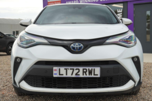 2022 Toyota C-Hr 1.8 Vvt-H Excel CVT Euro 6 (s/s) 5dr in White — image 5