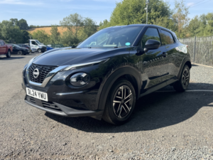 2024 Nissan Juke 1.0 Dig-T N-Connecta in Black — image 6