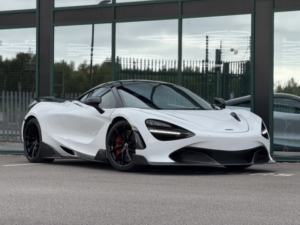 2017 Mclaren 720s 4.0 T V8 in White — image 5