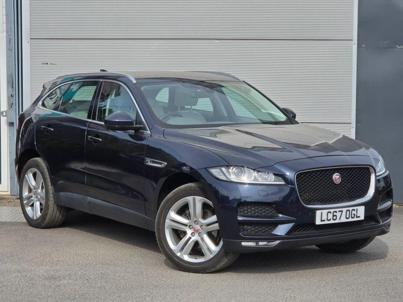 2017 Jaguar F-Pace 2.0 D240 Portfolio Auto AWD Euro 6 (s/s) 5dr in Blue — image 1