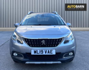 2019 Peugeot 2008 1.2 Puretech Allure Premium SUV 5dr Petrol Manual Euro 6 (s/s) (82 Ps) in Grey — image 5