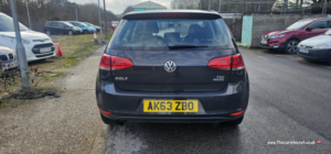 2014 Volkswagen Golf 1.6 Tdi Bluemotion Tech S in Grey — image 4