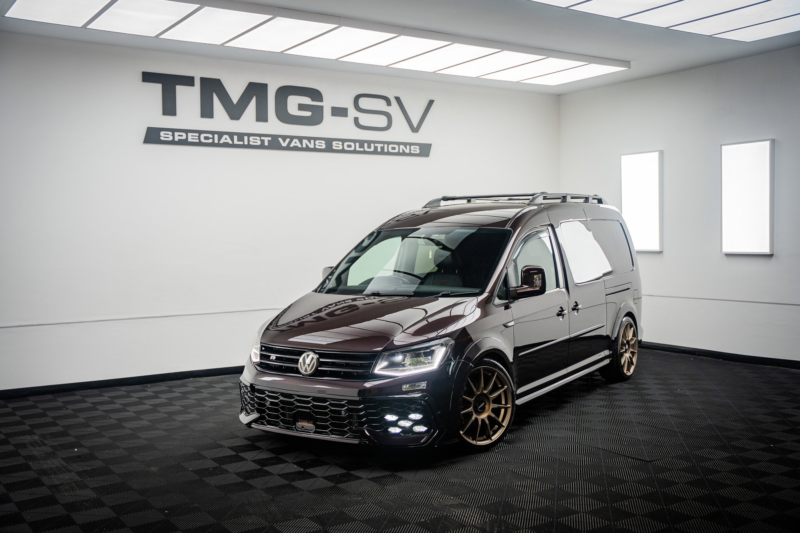 2019 Volkswagen Caddy Maxi 2.0 Tdi Caddy Tmg R C20 Highline Panel Van 6dr Diesel Manual Lwb Maxi in Purple — image 1