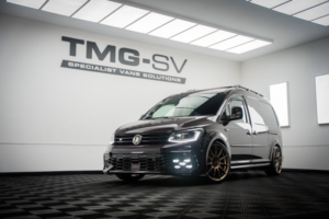 2019 Volkswagen Caddy Maxi 2.0 Tdi Caddy Tmg R C20 Highline Panel Van 6dr Diesel Manual Lwb Maxi in Purple — image 5