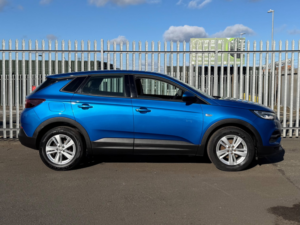 2019 Vauxhall Grandland X 1.2 Turbo Gpf Se SUV 5dr Petrol Manual Euro 6 (s/s) (130 Ps) in Blue — image 3