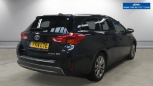 2014 Toyota Auris 1.8 Vvt-H Excel Touring Sports CVT Euro 5 (s/s) 5dr in Grey — image 4