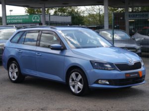 2015 Skoda Fabia 1.2 Tsi Se L Estate 5dr Petrol Manual Euro 6 (s/s) (90 Ps) in Blue — image 5