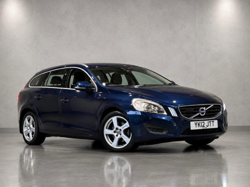 2012 Volvo V60 1.6 T4 Se Lux Nav Powershift Euro 5 5dr in Blue — image 1